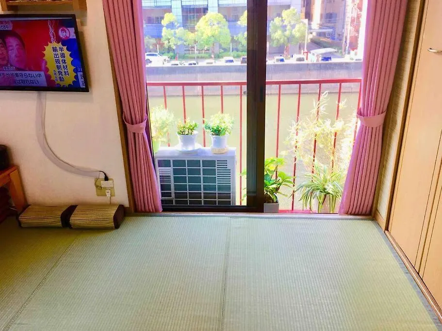 道頓堀リバーサイド・ステイ：難波駅近くの中心地 Apartment Osaka